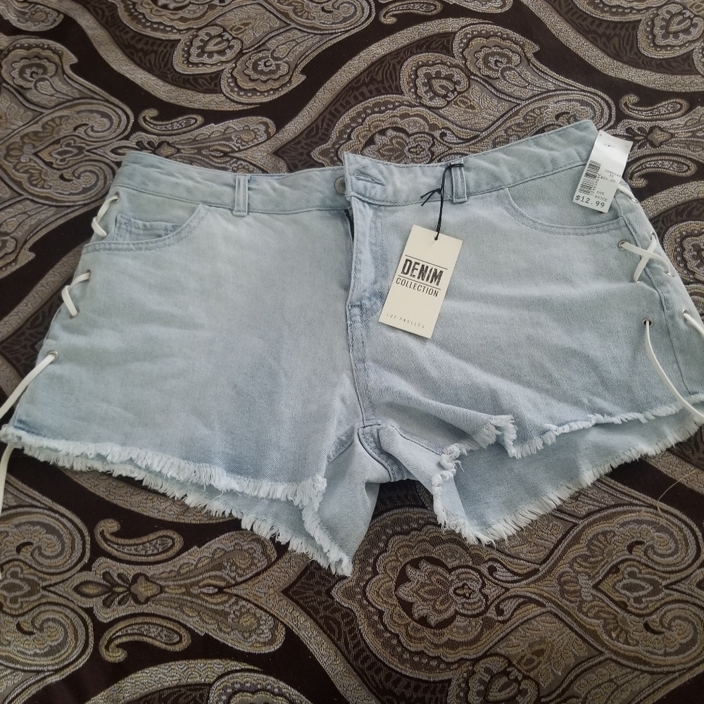 Ladies Shorts